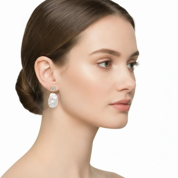 Imitation Freshwater Pearl and CZ Drop Earring