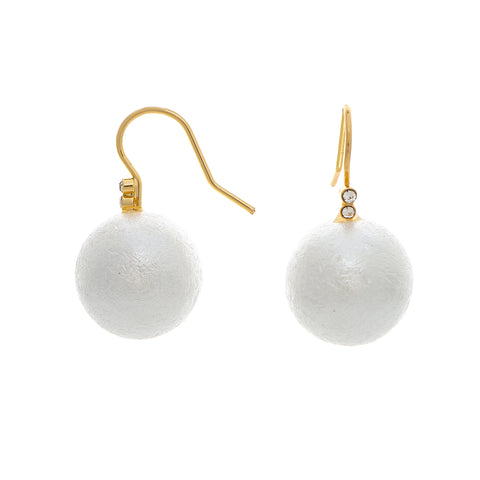 Oversized Pearl Drop Earring