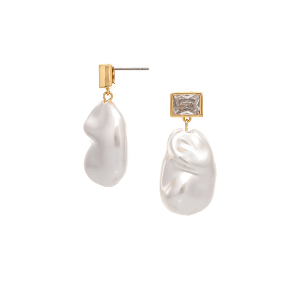 Imitation Freshwater Pearl and CZ Drop Earring