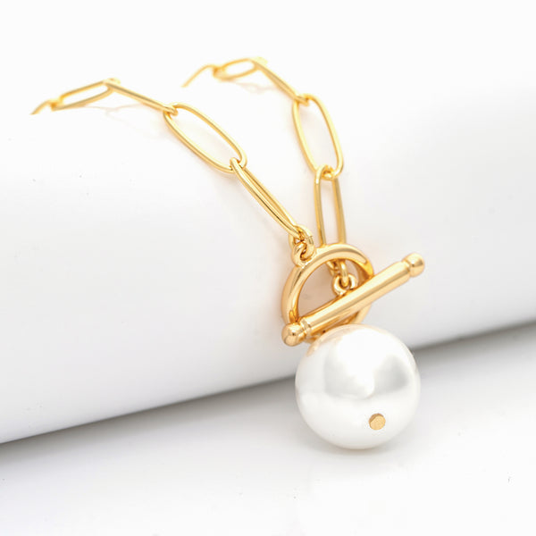 Paper Clip Chain Necklace with Pearl Toggle Drop