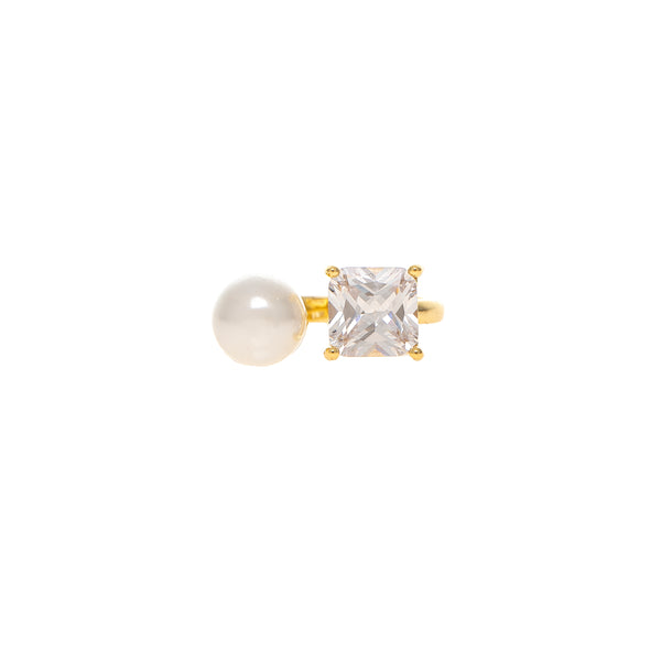 Princess Cut CZ + Pearl Toi et Moi Ring